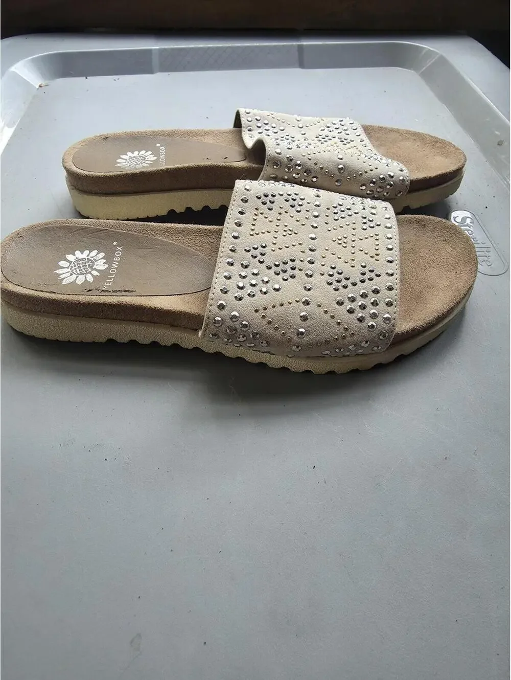 Yellow Box Sandals Ivory Beige Slides Bling Sparkle Stud Embellishments Stellar - Picture 2 of 3